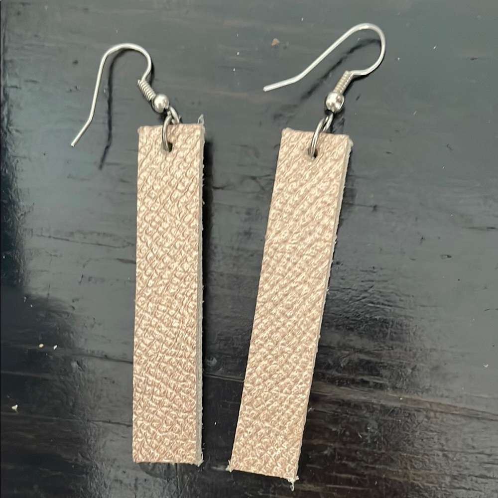 Metallic rose gold pained leather dangle earrings gs silver metal hooks